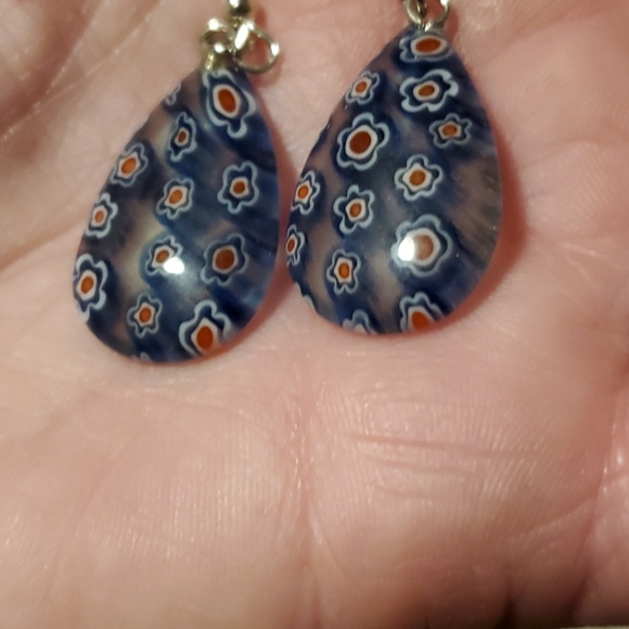 *Sale* New Pear Shaped Blue and Red Millefiori Glass Earrings. - Picture 4 of 4
